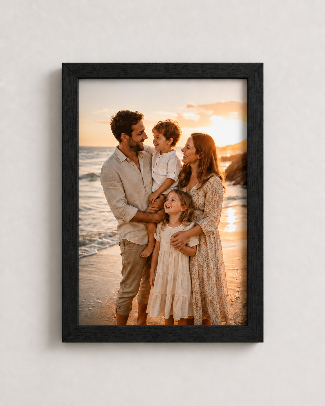 Personalized Wooden Photo Frame – Custom Picture Frame – Gift for Mom, Couples & Family